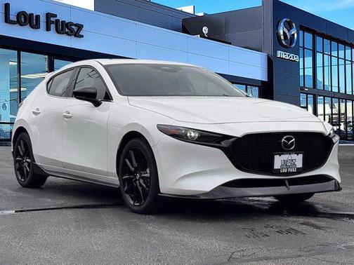 2025 Mazda Mazda3 FWD w/Premium Package