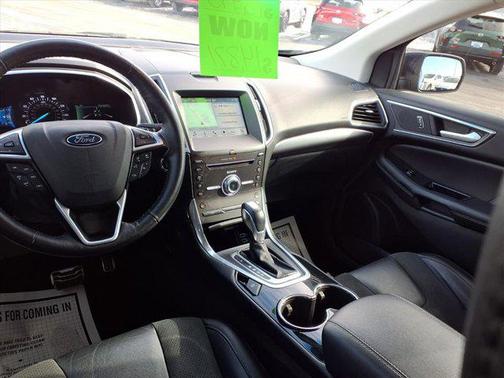 2017 Ford Edge Sport