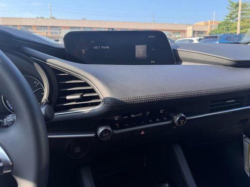 2025 Mazda Mazda3 2.5 S Select Sport