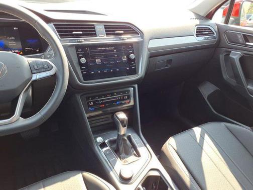 2022 Volkswagen Tiguan 2.0T SE 4MOTION
