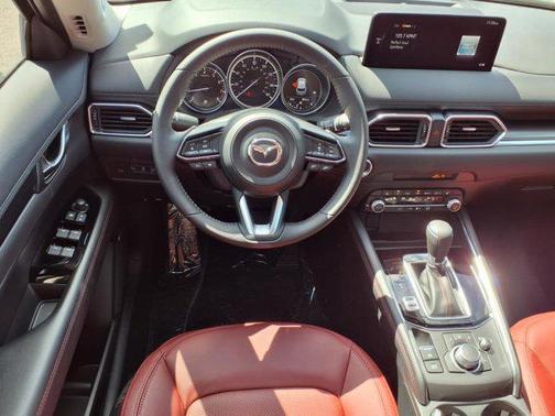 2025 Mazda CX-5 Carbon Edition