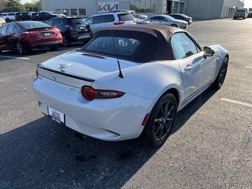 2018 Mazda MX-5 Miata Club