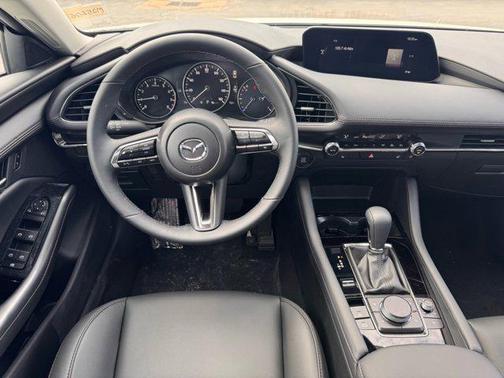 2025 Mazda Mazda3 FWD w/Preferred Package