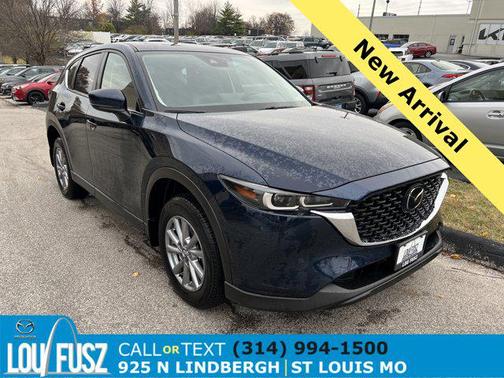 2023 Mazda CX-5 2.5 S Preferred Package