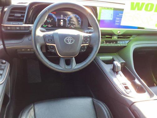 2023 Toyota Crown XLE