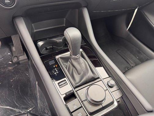 2025 Mazda Mazda3 FWD w/Preferred Package