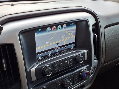 Summit White 2017 GMC Sierra 1500 SLT