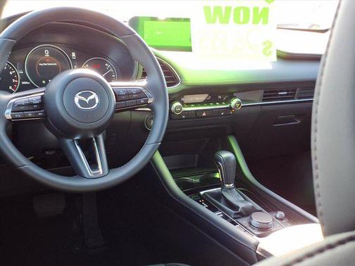 2025 Mazda Mazda3 FWD w/Preferred Package