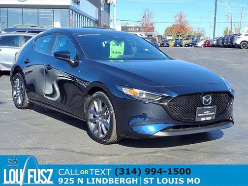2025 Mazda Mazda3 FWD w/Preferred Package