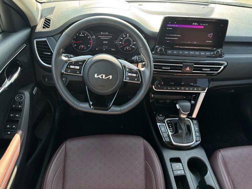 2023 Kia Seltos SX Turbo