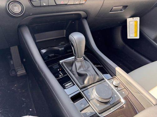2025 Mazda Mazda3 FWD w/Preferred Package
