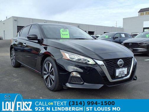 2022 Nissan Altima 2.5 SV