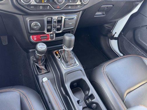 2023 Jeep Gladiator Mojave 4x4