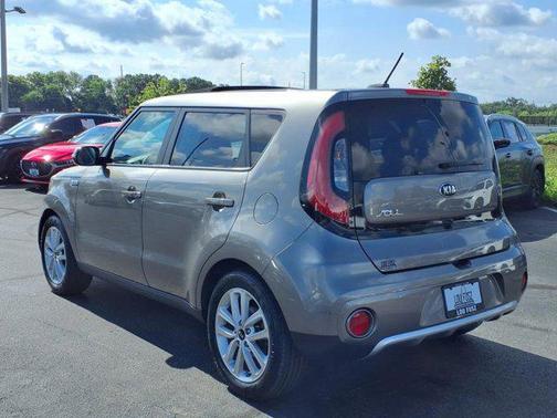 2017 Kia Soul +