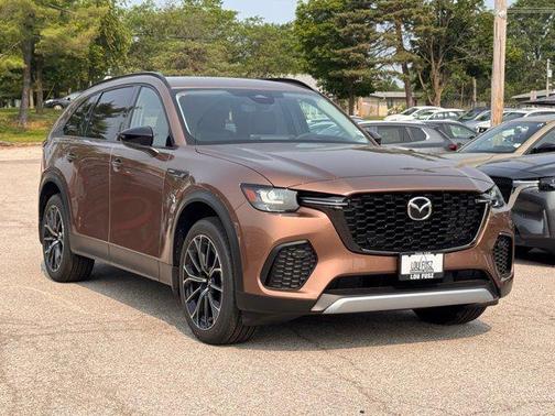 2025 Mazda CX-70 PHEV Premium Package
