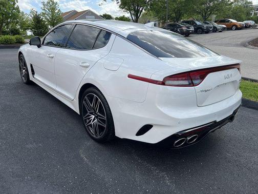 2022 Kia Stinger GT2
