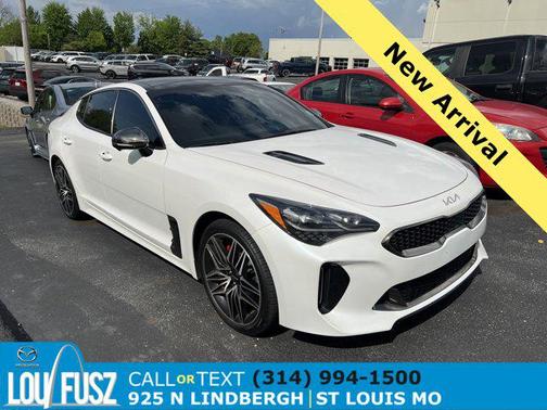 2022 Kia Stinger GT2