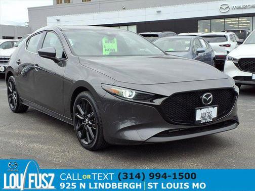 2022 Mazda Mazda3 FWD w/Premium Package