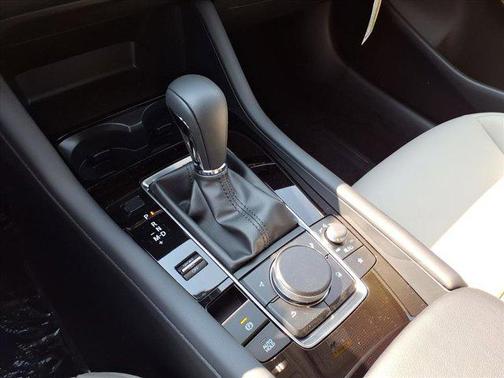 2025 Mazda Mazda3 FWD w/Preferred Package