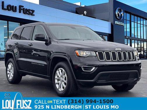 2022 Jeep Grand Cherokee Laredo