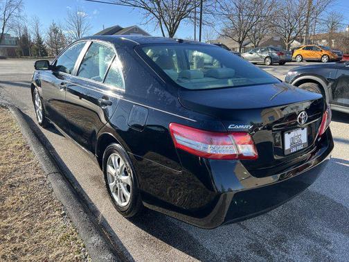 2010 Toyota Camry LE