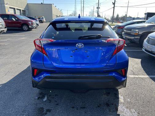 2020 Toyota C-HR XLE