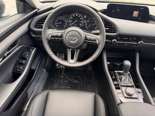 2025 Mazda Mazda3 FWD w/Preferred Package