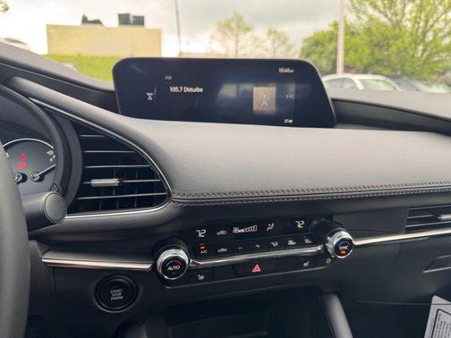 2025 Mazda Mazda3 FWD w/Preferred Package