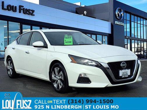 2022 Nissan Altima S FWD