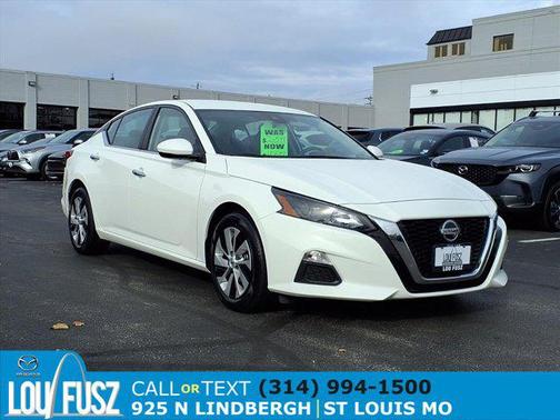 2022 Nissan Altima S FWD