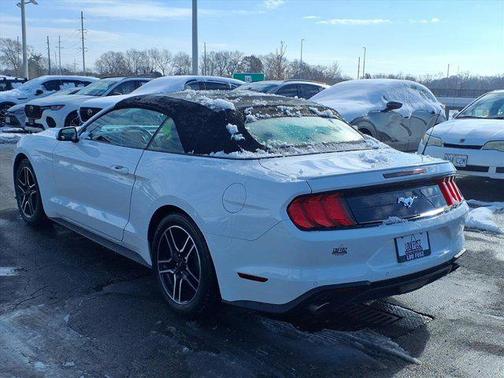 2022 Ford Mustang EcoBoost Premium
