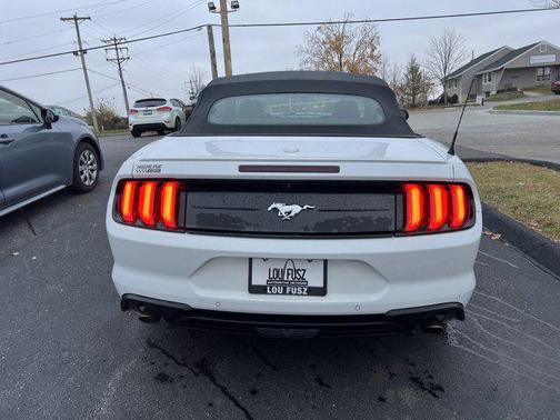 2022 Ford Mustang EcoBoost Premium