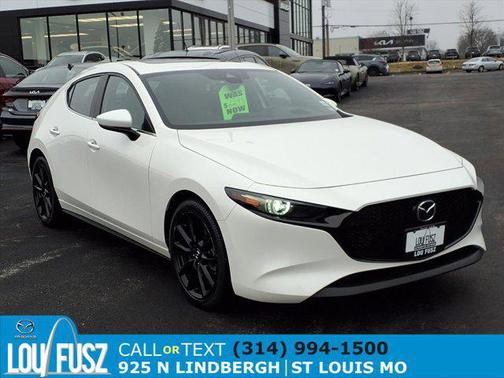 2022 Mazda Mazda3 FWD w/Premium Package