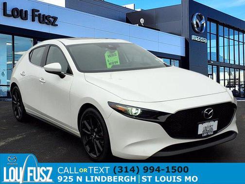 2022 Mazda Mazda3 FWD w/Premium Package