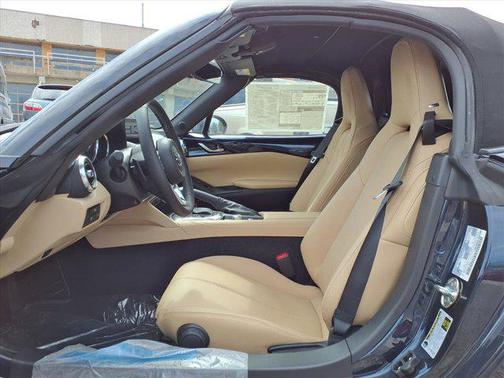 Deep Crystal Blue Mica 2026 Mazda MX-5 Miata Grand Touring