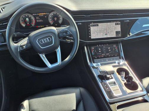 2023 Audi Q7 55 Premium Plus