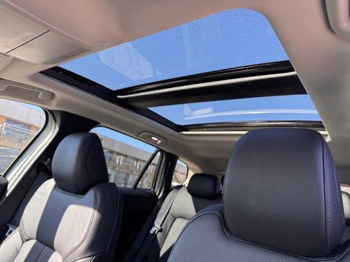 2025 Mazda CX-50 Hybrid Premium Plus Package