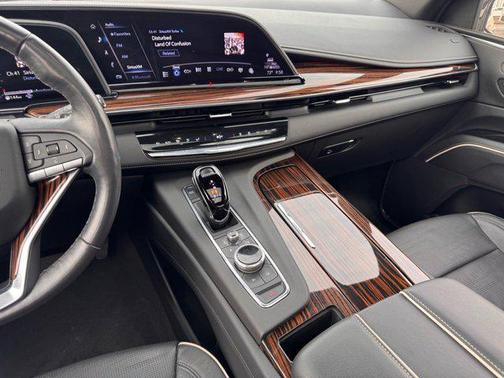 2023 Cadillac Escalade Premium Luxury