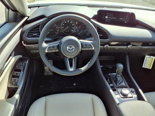 2025 Mazda Mazda3 FWD w/Preferred Package
