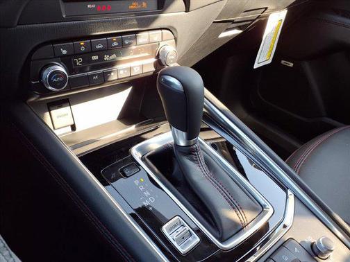 2025 Mazda CX-5 Carbon Edition