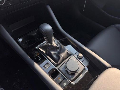 2025 Mazda Mazda3 FWD w/Preferred Package
