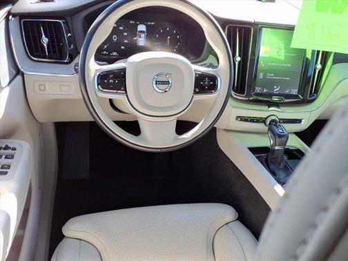 2021 Volvo XC60 T6 Inscription