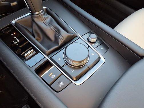 2026 Mazda Mazda3 FWD w/Preferred Package