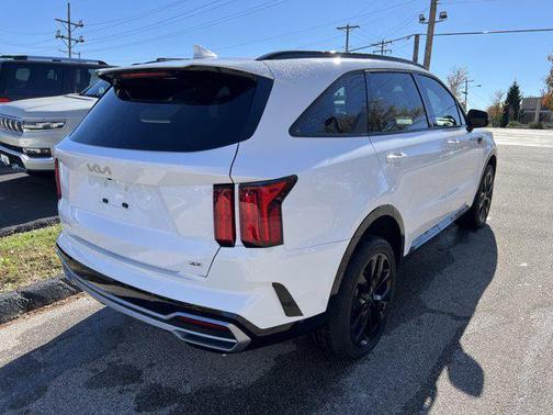 2023 Kia Sorento SX