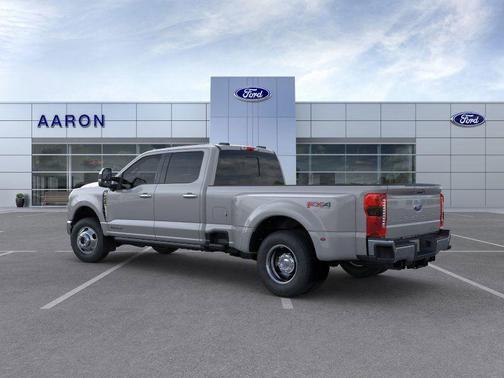 2025 Ford F-350 Lariat Super Duty