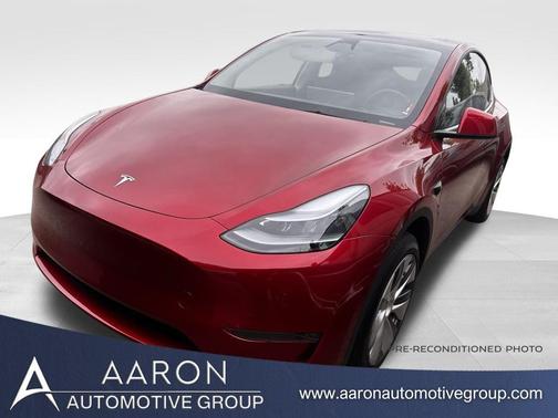 2024 Tesla Model Y Base