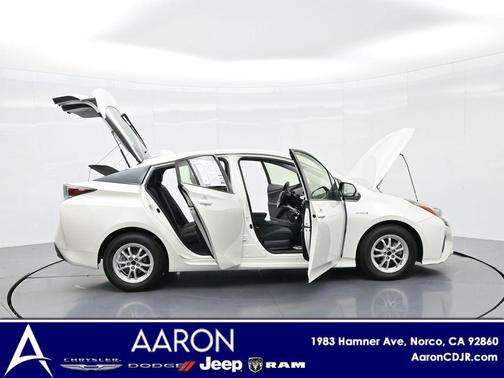 2016 Toyota Prius Two