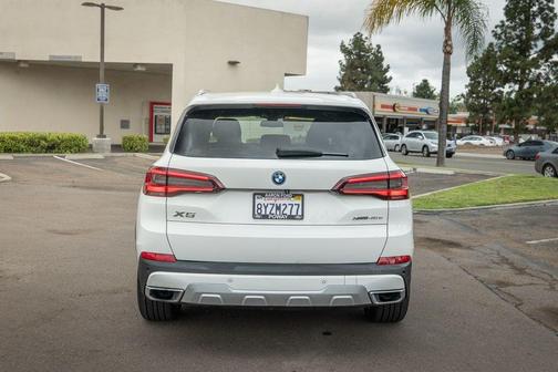 2022 BMW X5 PHEV xDrive45e