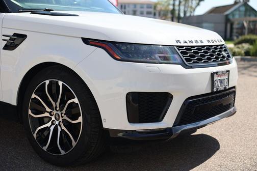 2022 Land Rover Range Rover Sport HSE Silver Edition