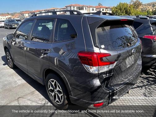 2023 Subaru Forester 2.5i Premium